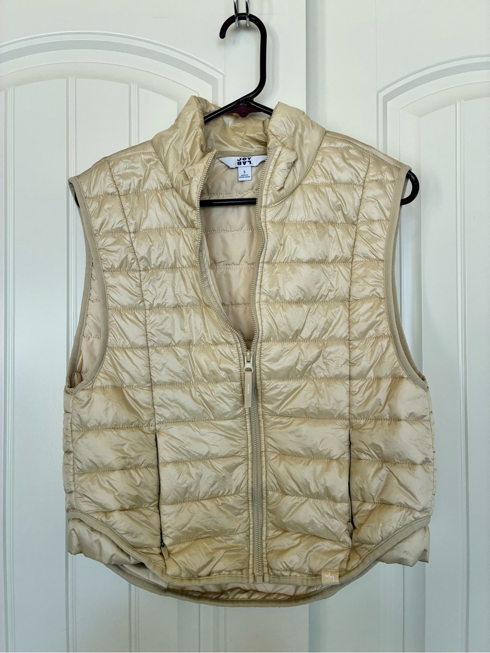 JoyLab Women's Quilted Puffer Vest Gold Size Small